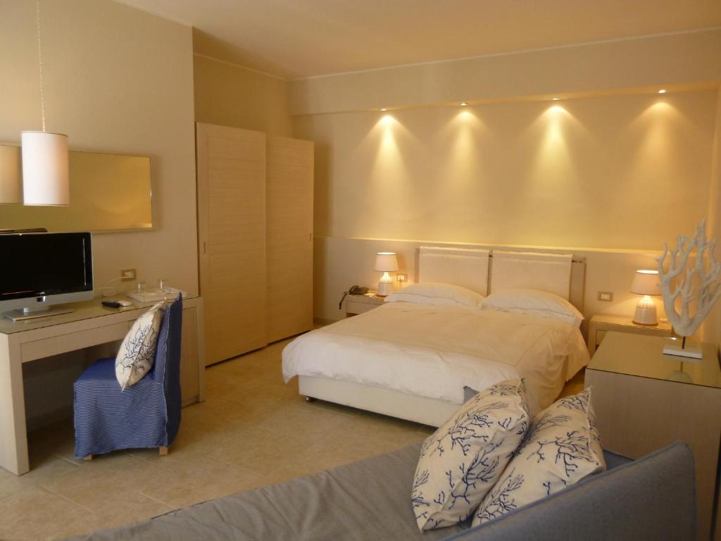 เตมโป ดิ มาเร Hotel ฟาวีญานา ห้อง รูปภาพ